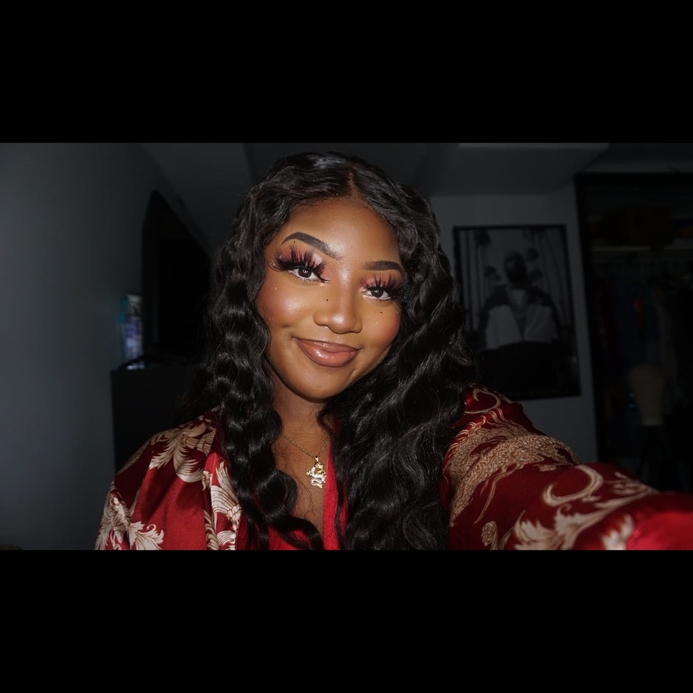 Meet your Posher, Faith